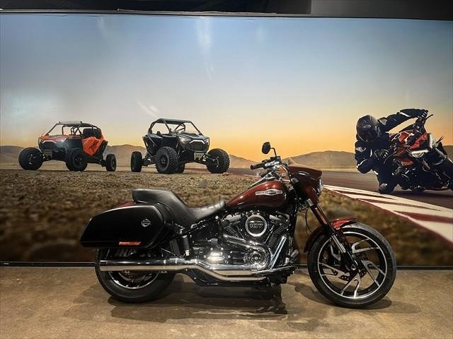 Harley-Davidson Sport Glide 107 (FLSB)
