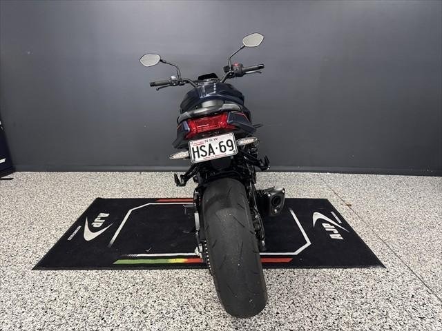 
								Suzuki Katana full									