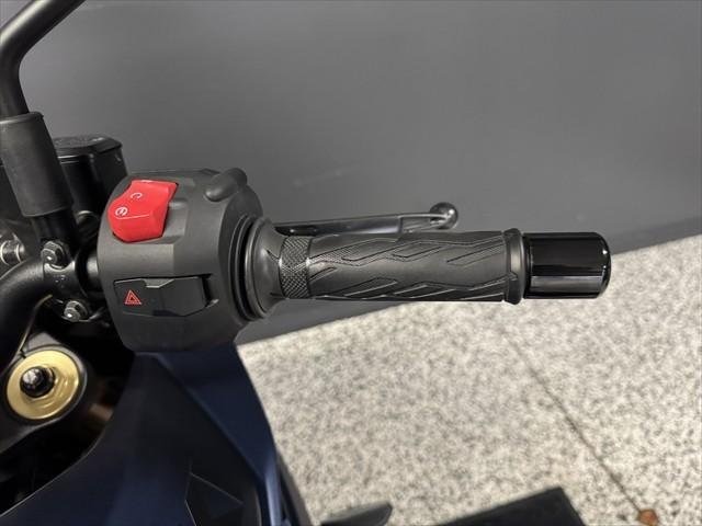 
								Suzuki Katana full									