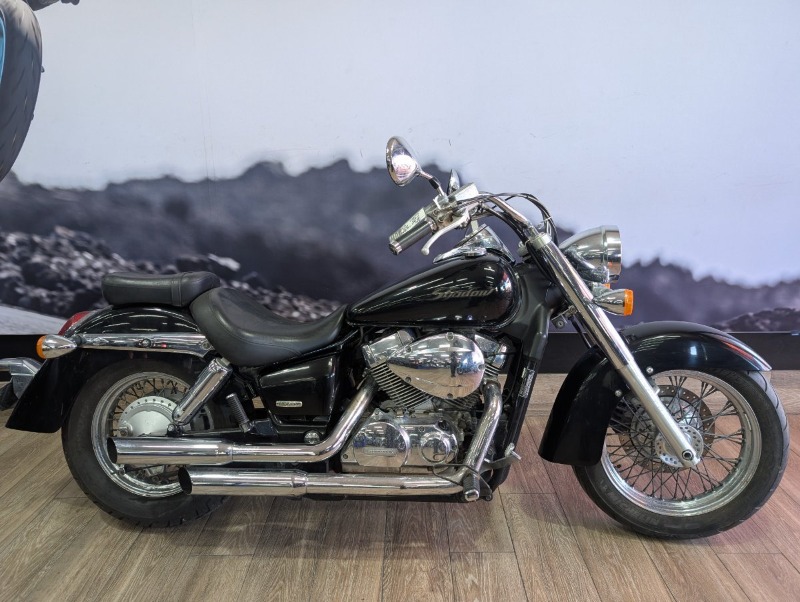Honda VT750C Shadow