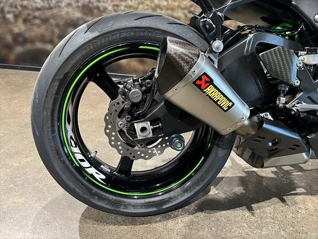 
								Kawasaki Ninja ZX-10R ABS 30th Anniversary (ZX1000K) full									