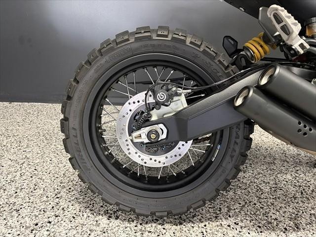
								Ducati Scrambler DESERT SLED full									