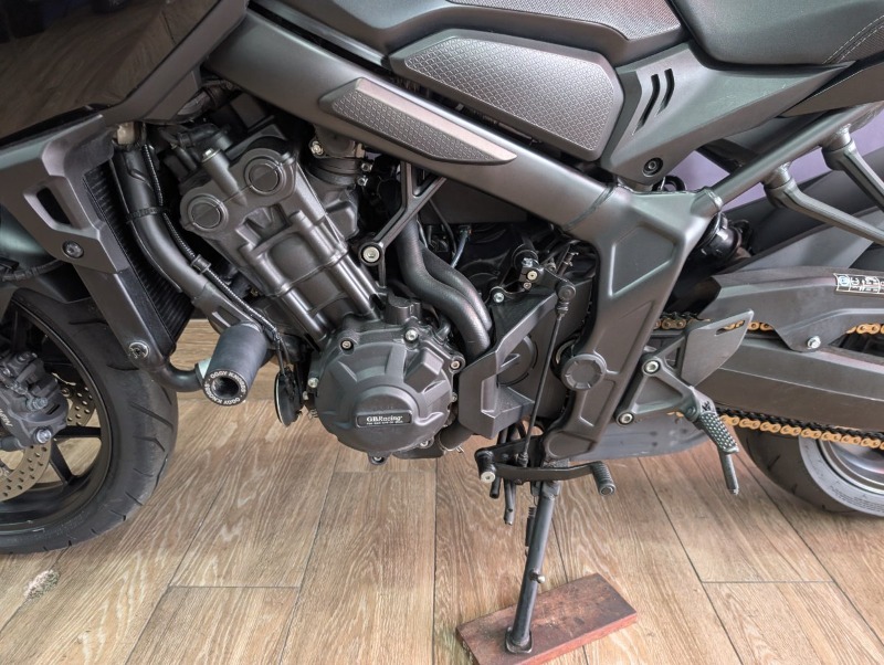 
								Honda CB650R full									