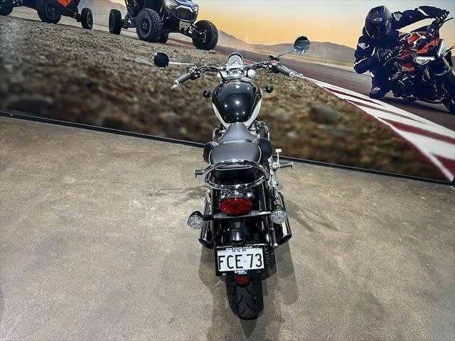
								Triumph Bonneville Speedmaster full									