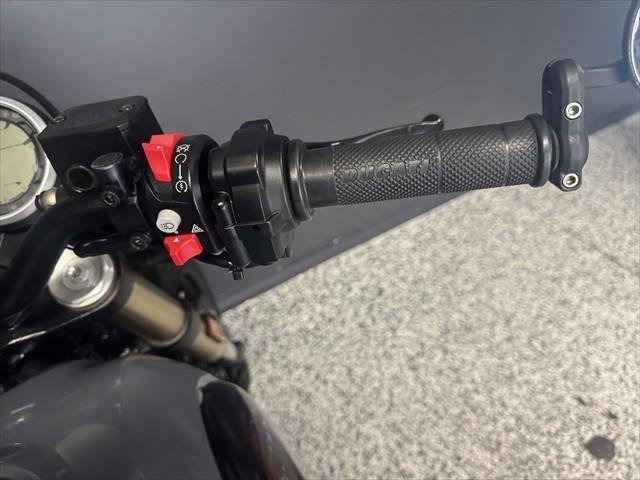 
								Ducati Scrambler 1100 full									