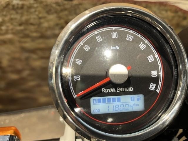 
								Royal Enfield Interceptor 650 Custom MY21 full									