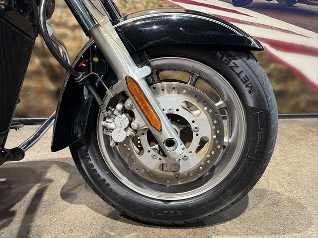 
								Kawasaki Vulcan 1700 Nomad full									