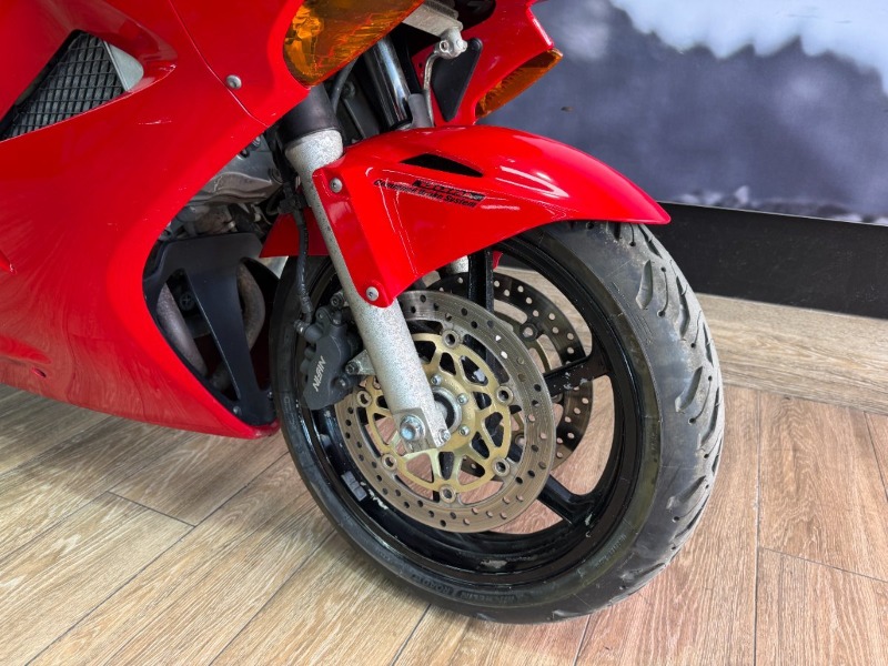 
								Honda VFR800F (VFR800FI) full									