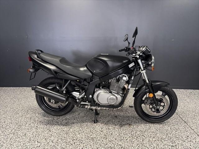 Suzuki GS500