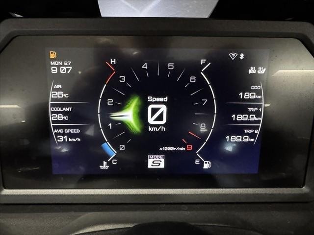 
								Yamaha TMAX 560 full									