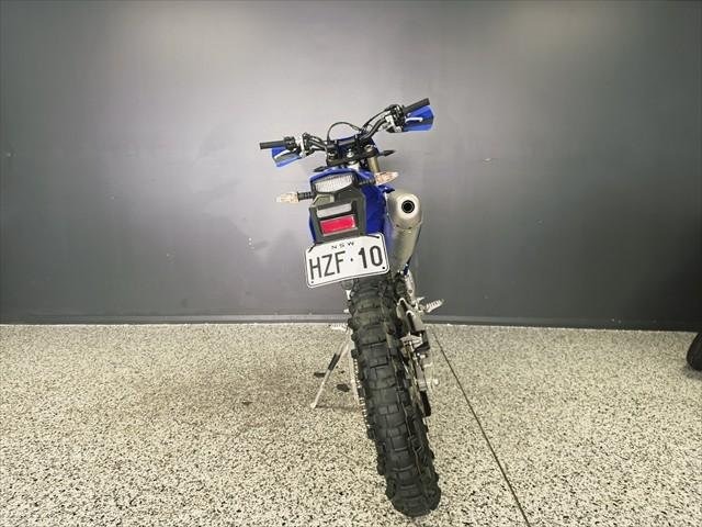 
								Yamaha WR450F full									
