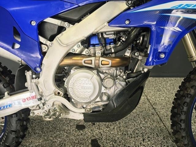 
								Yamaha WR450F full									