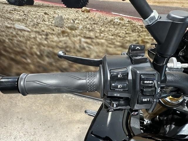 
								Yamaha MT-10 SP (MT10ASP) full									