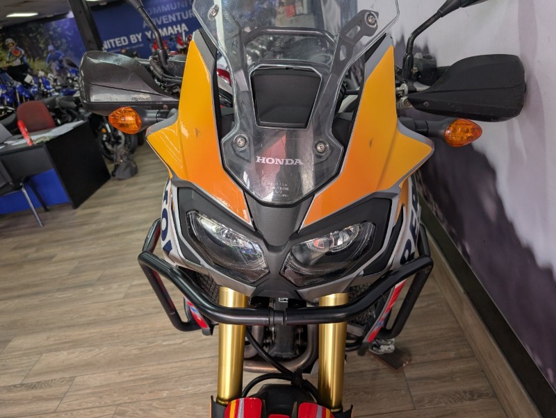 
								Honda CRF1000L Africa Twin full									