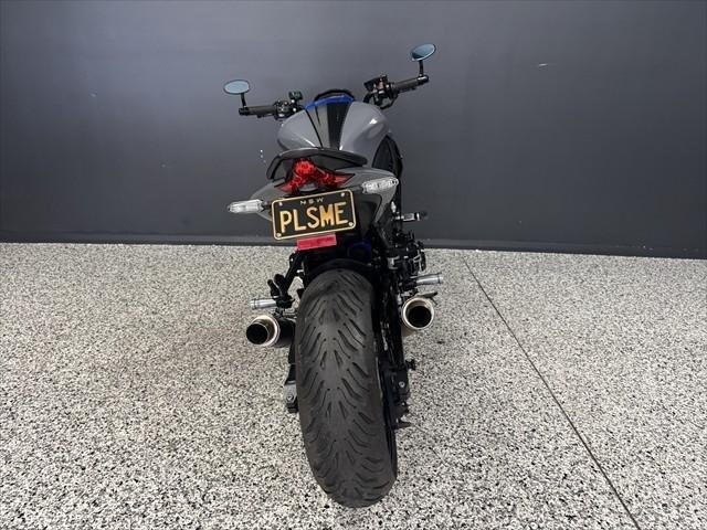 
								Kawasaki Z1000 ABS full									