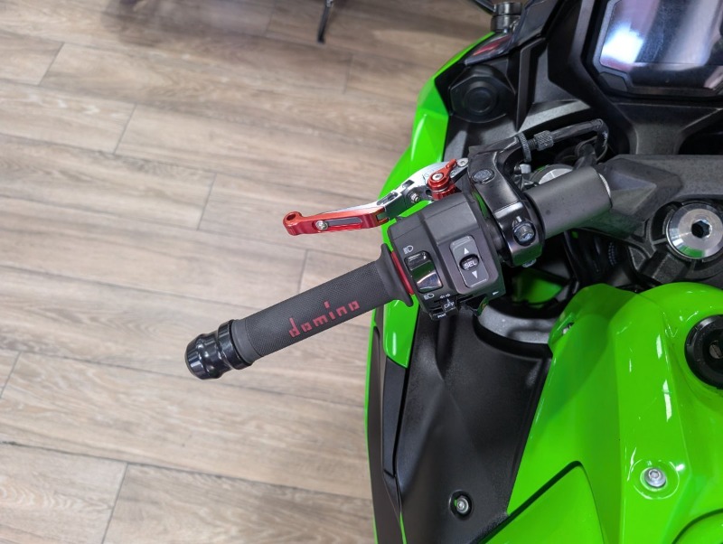 
								Kawasaki Ninja 650 full									