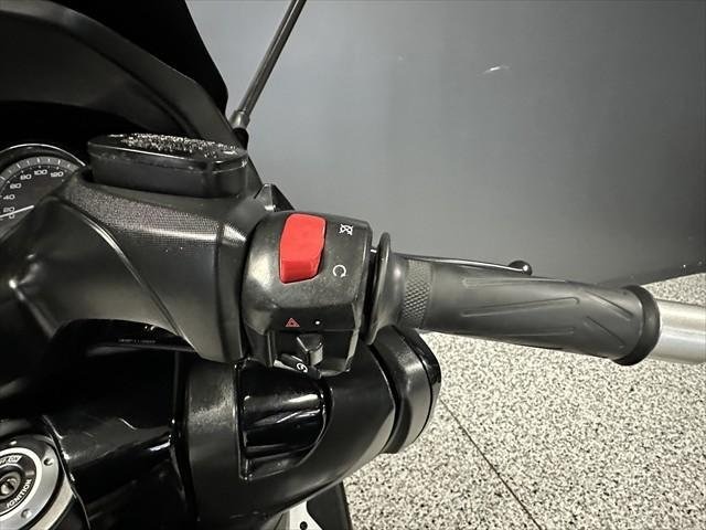 
								Yamaha TMAX (XP500) full									