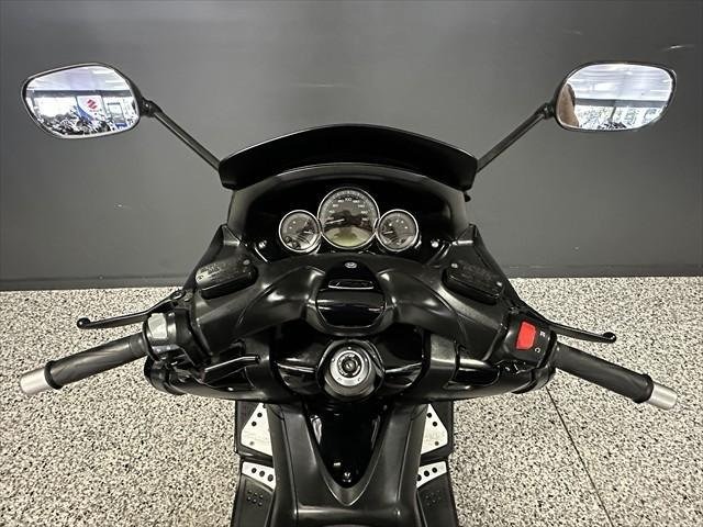 
								Yamaha TMAX (XP500) full									