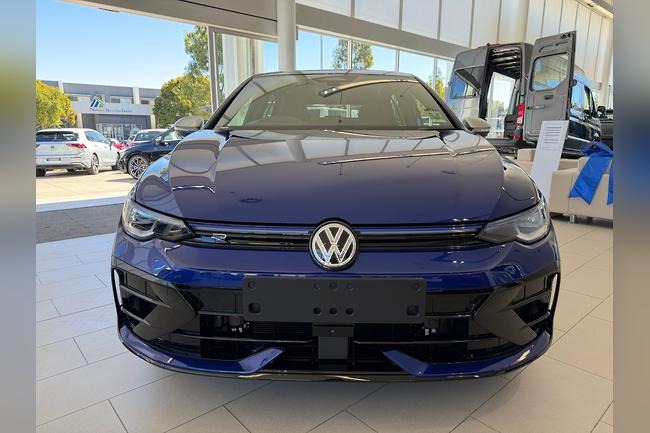 
								2026 Volkswagen Golf R 8.5 Auto 4MOTION MY26 full									