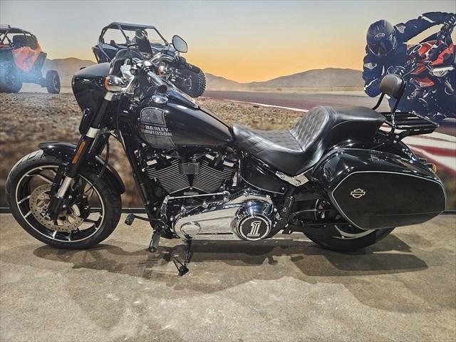 Harley-Davidson Sport Glide 107 (FLSB)