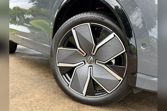 
								Volkswagen Tiguan full									