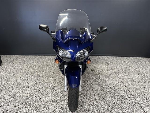 
								Yamaha FJR1300 full									