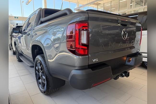 
								Volkswagen Amarok full									