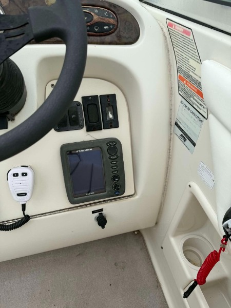 
								Sea Ray 250 Sundancer – 2006 Model full									
