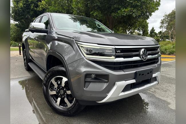 
								Volkswagen Amarok full									