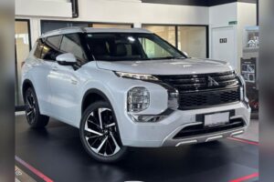 Mitsubishi Outlander PHEV