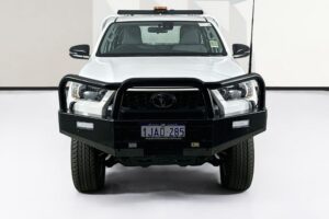 Toyota HILUX GUN126R RC SR (4×4)