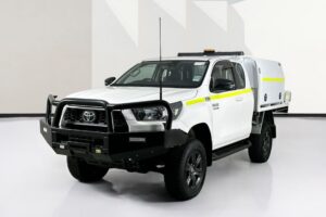 Toyota HILUX GUN126R SR (4×4)