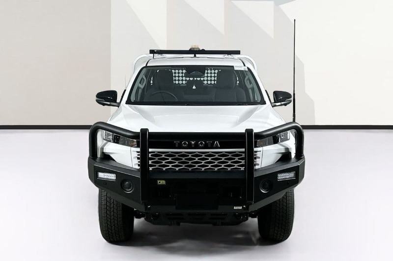 
								Toyota HILUX GUN227R SR 48V (4×4) full									