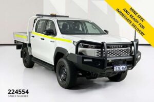 Toyota HILUX GUN227R SR 48V (4×4)