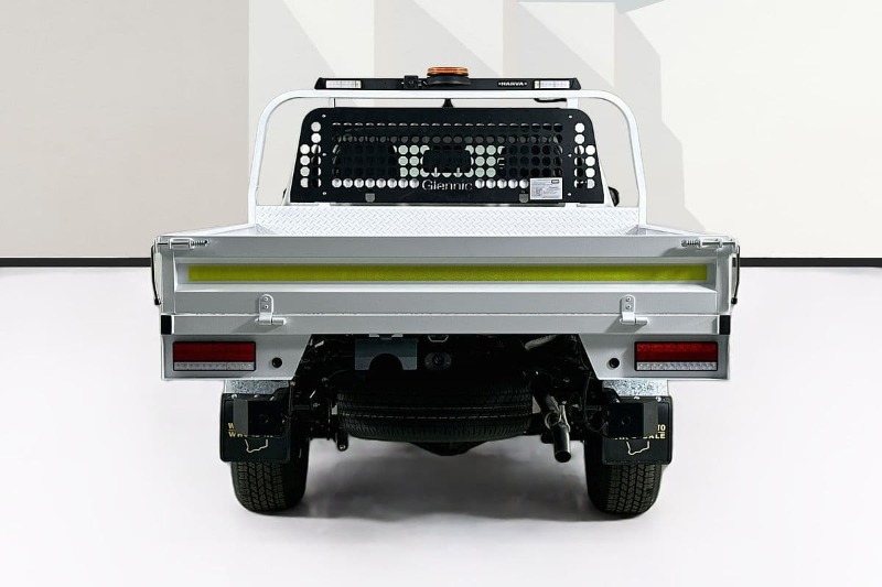 
								Toyota HILUX GUN227R SR 48V (4×4) full									
