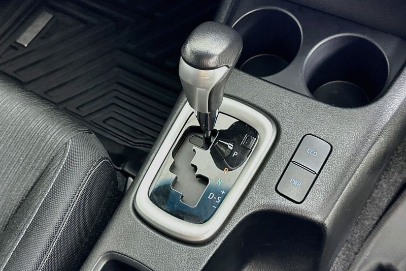 
								Toyota HILUX GUN126R SR5 (4×4) full									