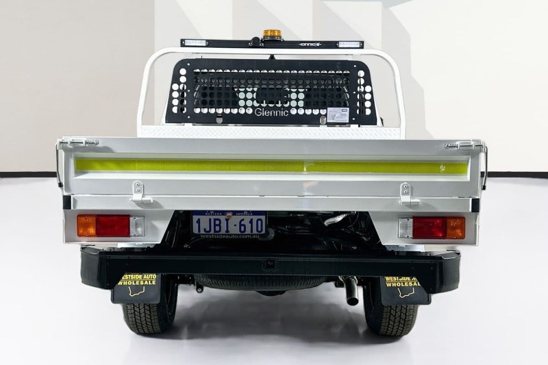 
								Toyota Hilux GUN226R WORKMATE (4×4) full									
