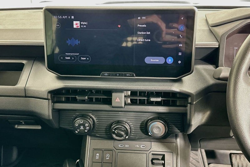 
								Toyota Hilux GUN226R WORKMATE (4×4) full									