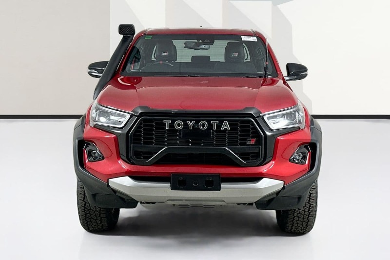 
								Toyota HILUX GUN126R GR-SPORT (4×4) full									