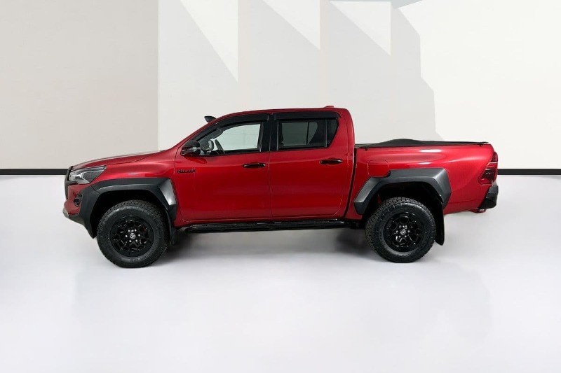 
								Toyota HILUX GUN126R GR-SPORT (4×4) full									