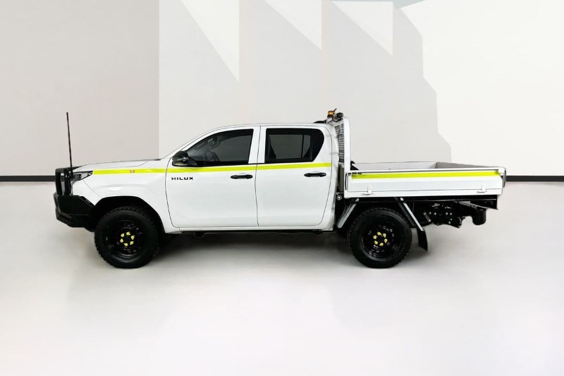 
								Toyota HILUX GUN226R WORKMATE (4×4) full									