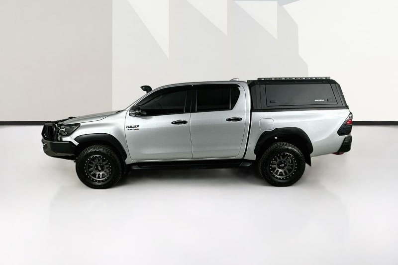 
								Toyota HILUX GUN126R RC SR5 48V (4×4) full									