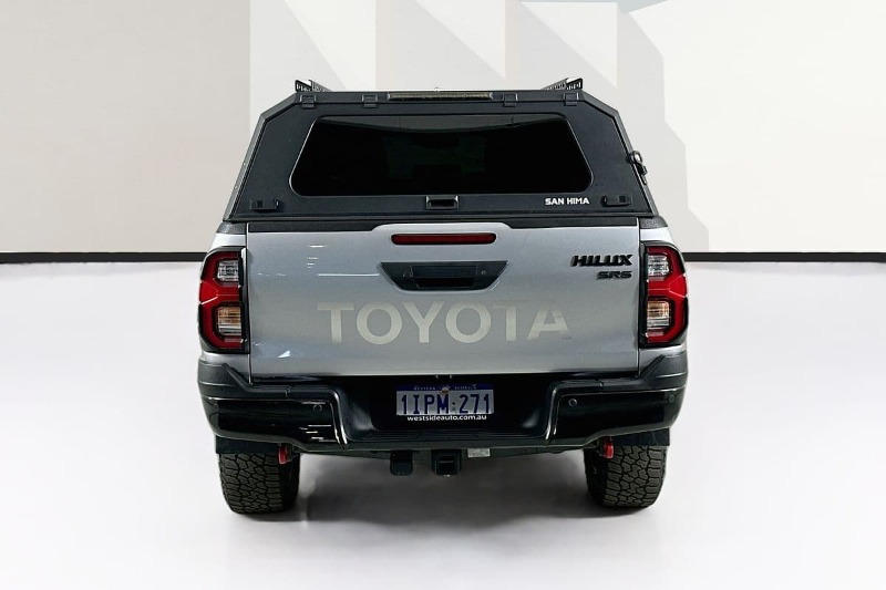 
								Toyota HILUX GUN126R RC SR5 48V (4×4) full									