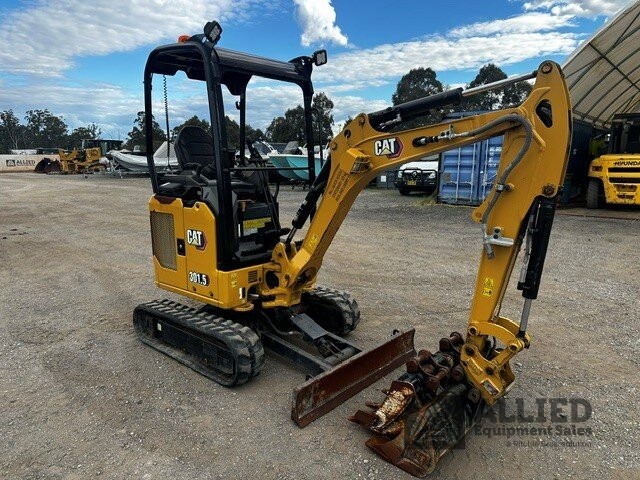 2022 CATERPILLAR 301.5 MINI EXCAVATOR