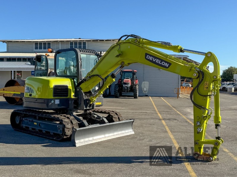 
								2024 Develon DX80R Hydraulic Excavator full									