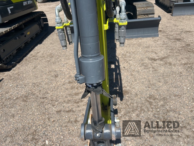 
								2024 Develon DX80R Hydraulic Excavator full									