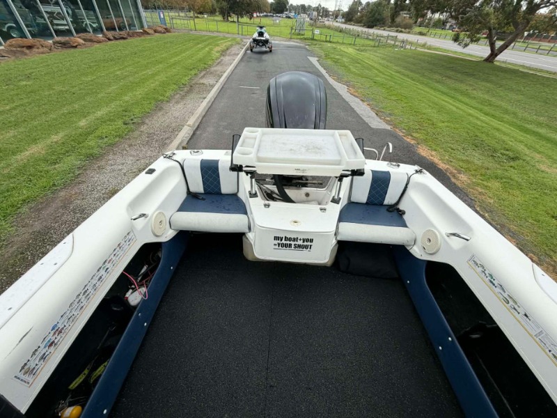 
								Savage Centurion 4.8m – 2005 Model full									
