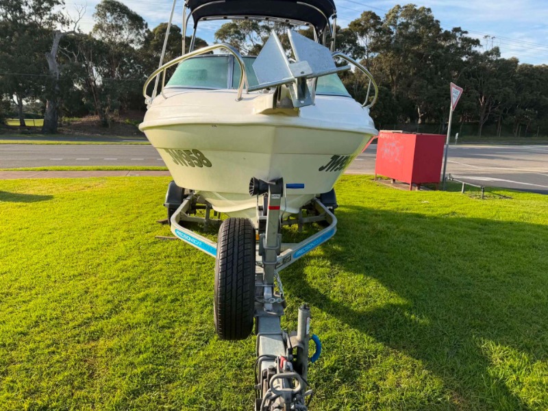 
								Haines Hunter 520 Breeze – 2004 Model full									