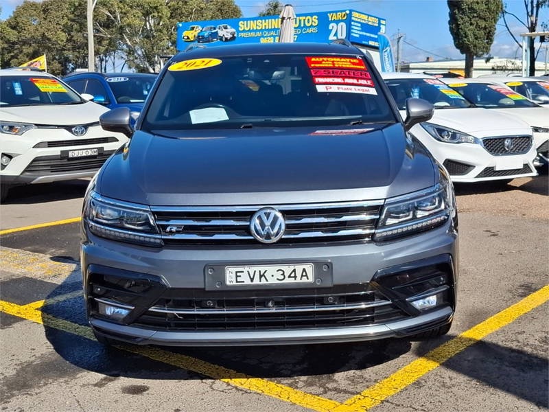 
								2021 VOLKSWAGEN TIGUAN full									