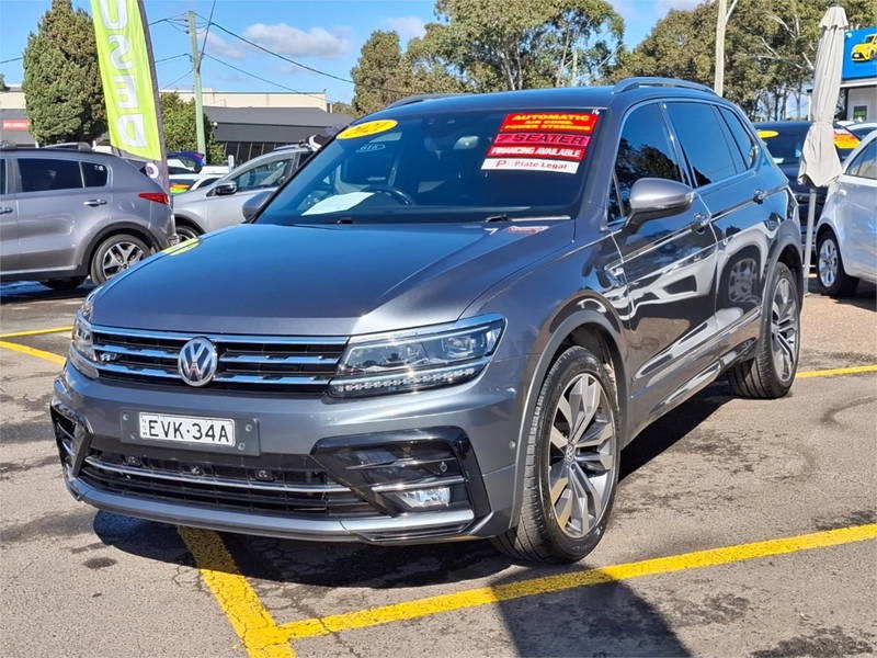 
								2021 VOLKSWAGEN TIGUAN full									